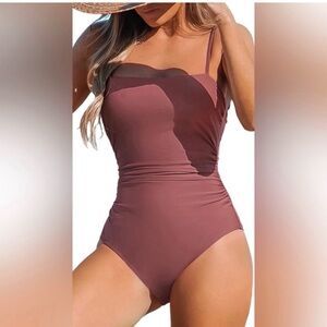 Cupshe Square Neck Tummy Control One Piece, Lg NWOT, Hygiene Liner in place